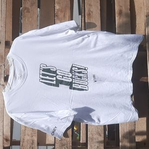 Milwaukee Bucks men's tshirt size XL